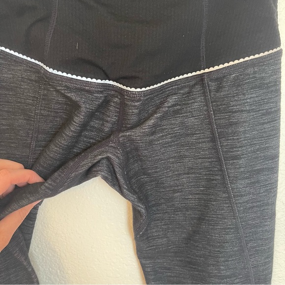 Lululemon Size 2 Ride On Crop In Denim Adjustable Length 111 - Picture 7 of 13